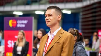 Емил Томов