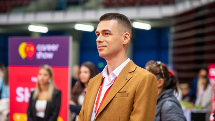 Емил Томов