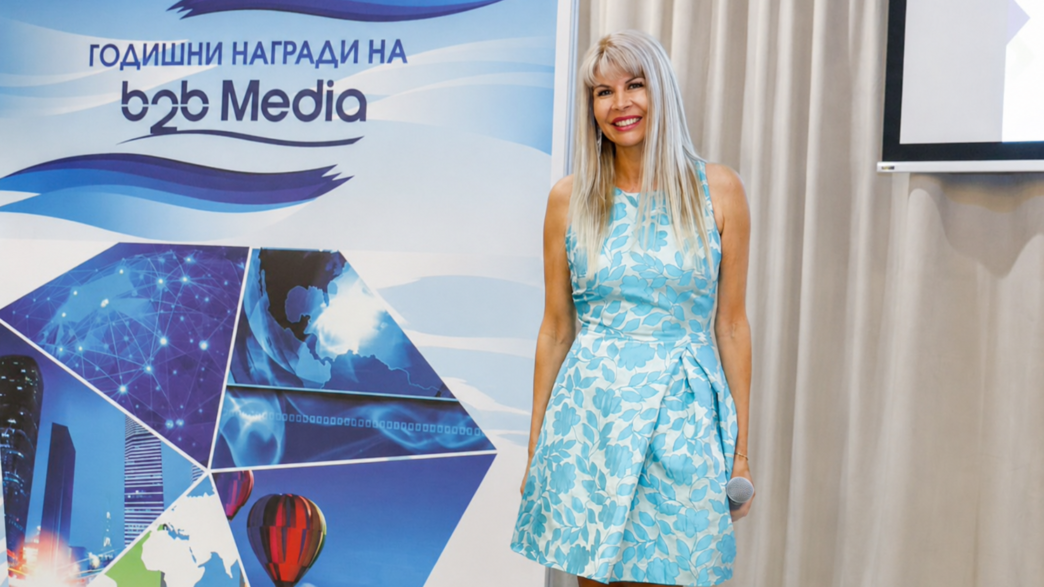 Надя Маринова
